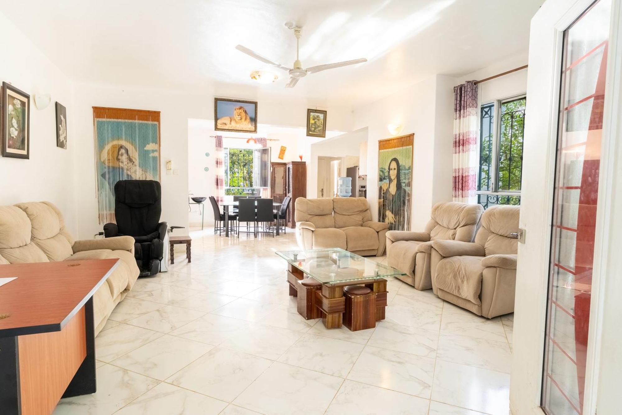 Queens Chateau Boutique Villa Diani Beach Exterior photo